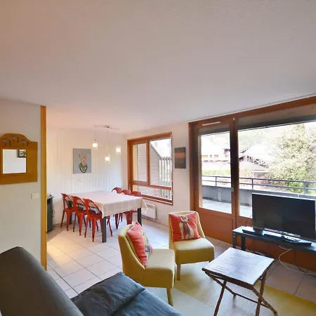 Apartment Ideal Centre Morzine: T2 Cosy Pour 6 Pers., Proche Pistes, Terrasse, Parking Couvert - Fr-1-684-41 Morzine